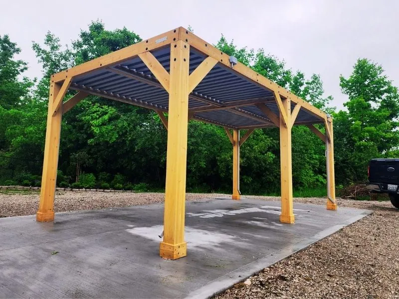 Freestanding pergola installed in a Vaughan backyard